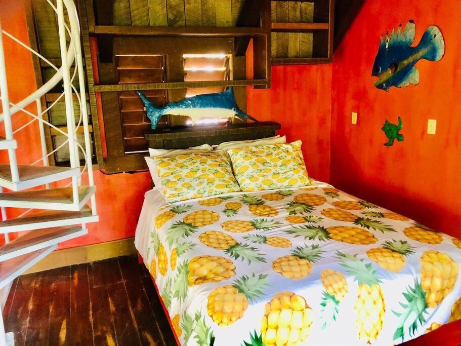 The Dock Resort Over Water Retreat เวสต์เอนด์ ภายนอก รูปภาพ